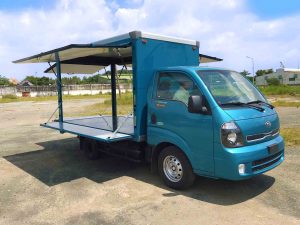 bên-hông-lơ-xe-tải-kia-k200-thùng-kín-cánh-dơi