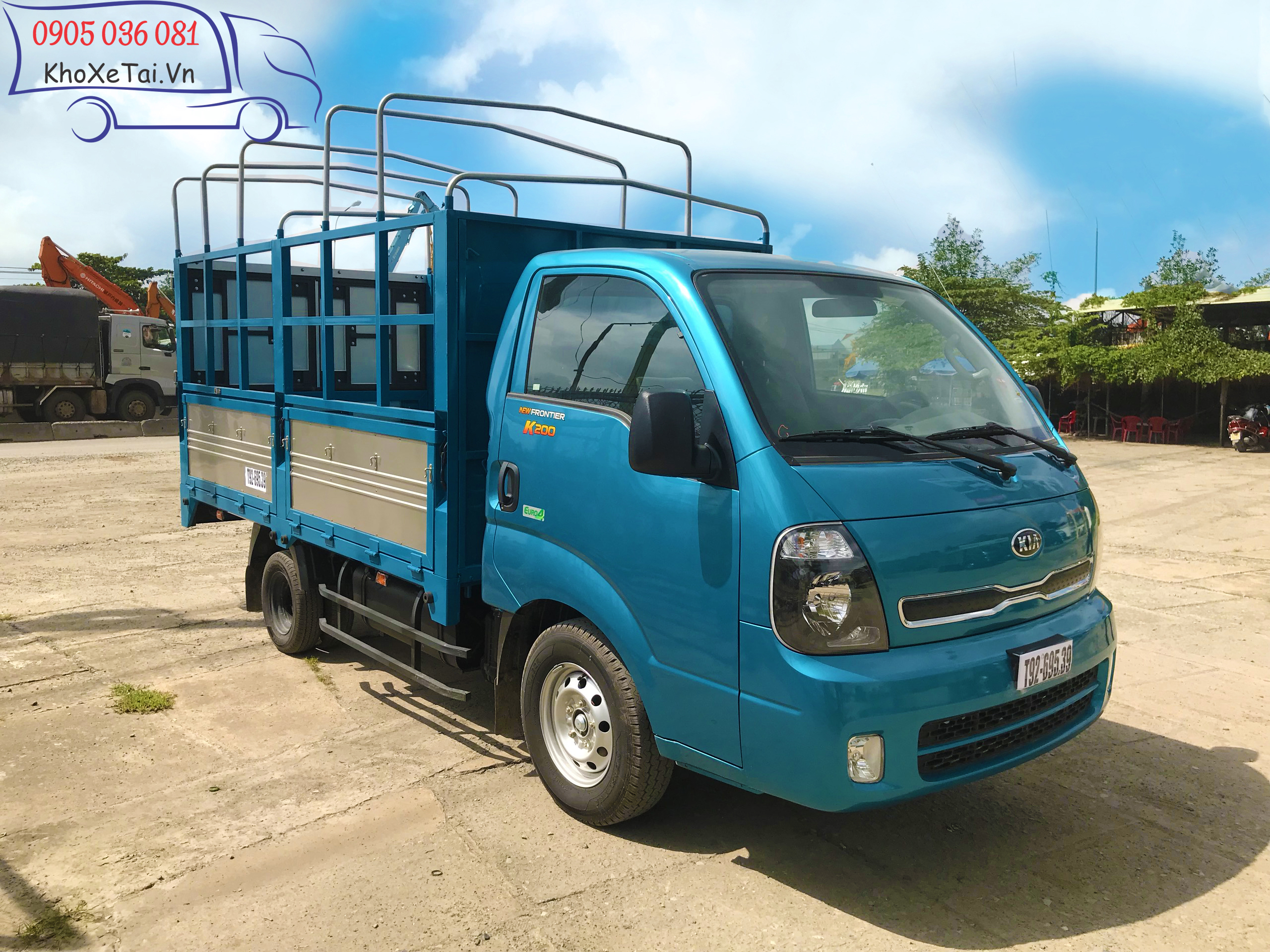 Xe tải Thaco Kia K200 Thùng Mui Bạt 5 bửng