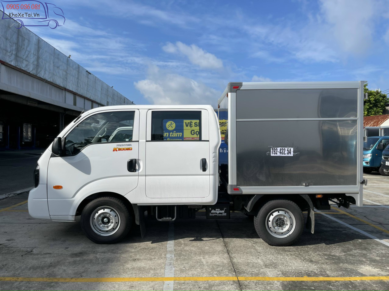 xe tải K200SD-4WD thùng kín