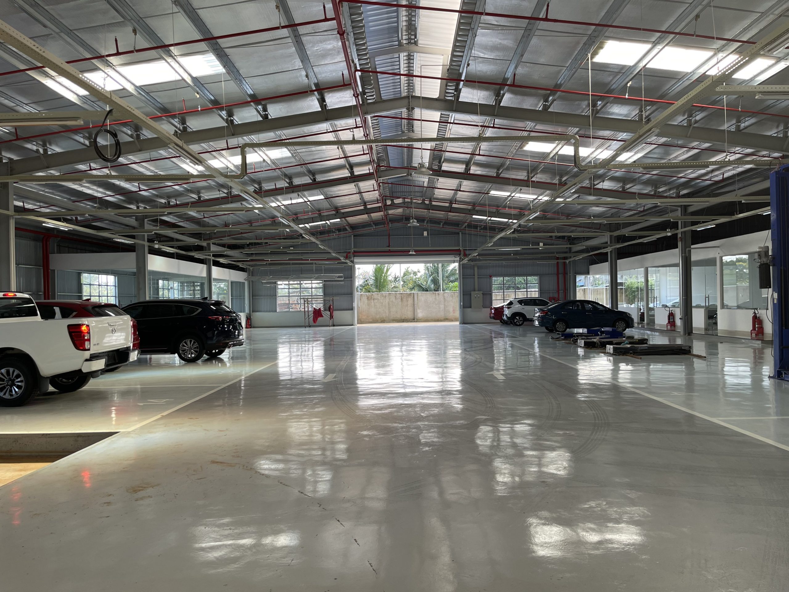quang cảnh xưởng dịch vụ thaco buôn hồ