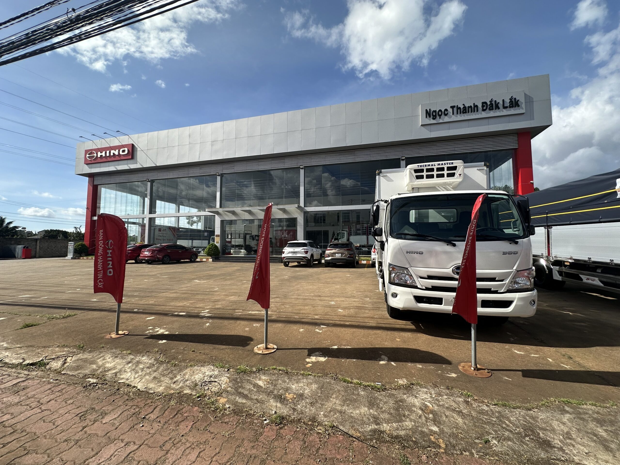 Xe tải Hino Tây Nguyên